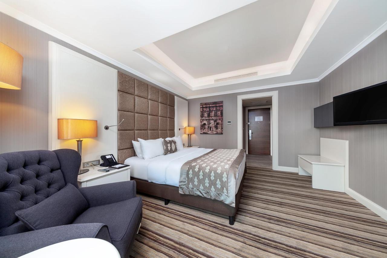 Dedeman Bostanci Istanbul Hotel & Convention Center Zewnętrze zdjęcie A room at the hotel