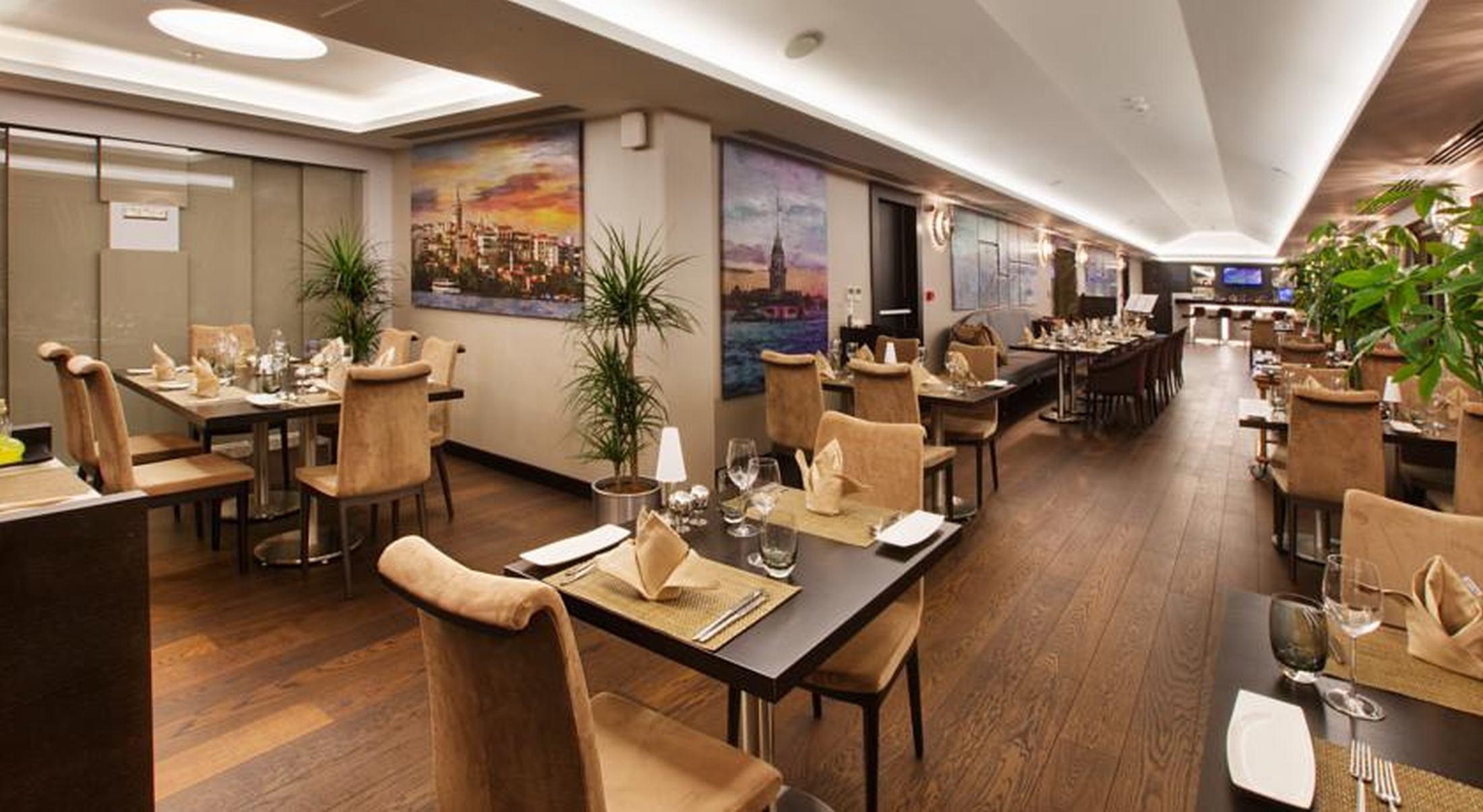 Dedeman Bostanci Istanbul Hotel & Convention Center Zewnętrze zdjęcie The restaurant
