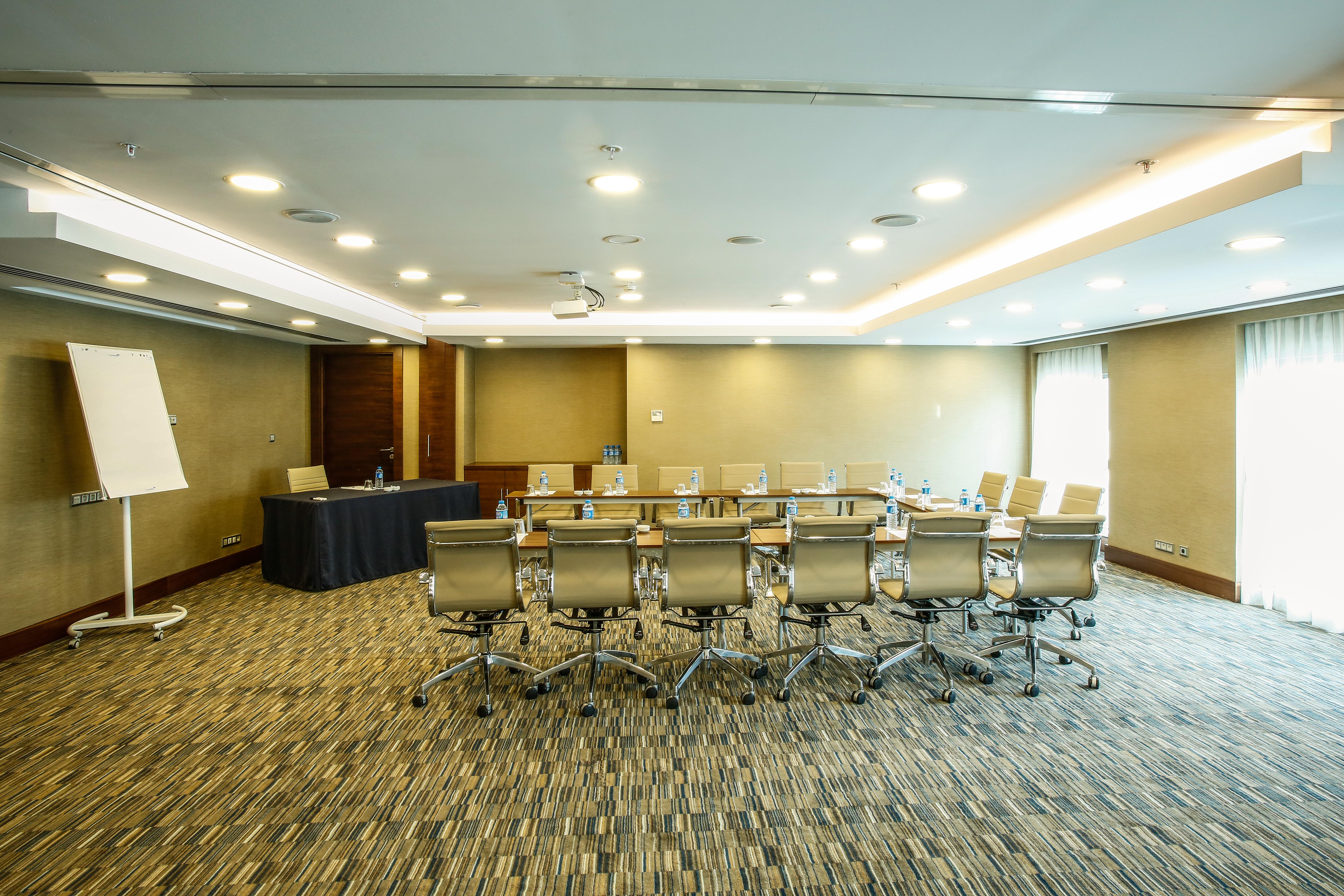 Dedeman Bostanci Istanbul Hotel & Convention Center Zewnętrze zdjęcie Meeting room